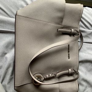 MK Tote—- Please read